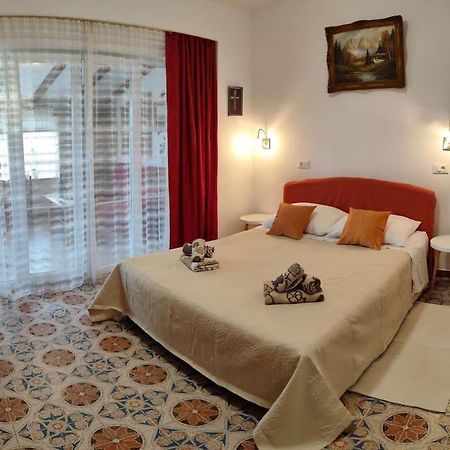 Apartment Istra Near Beach Rovinj Eksteriør billede